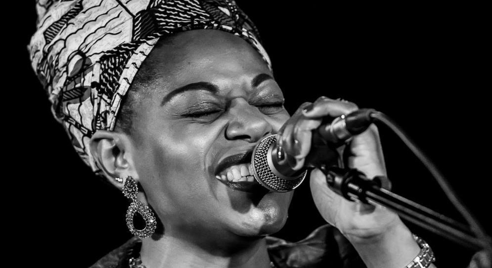 Delta Blues Band feat. Miriam Mandipira