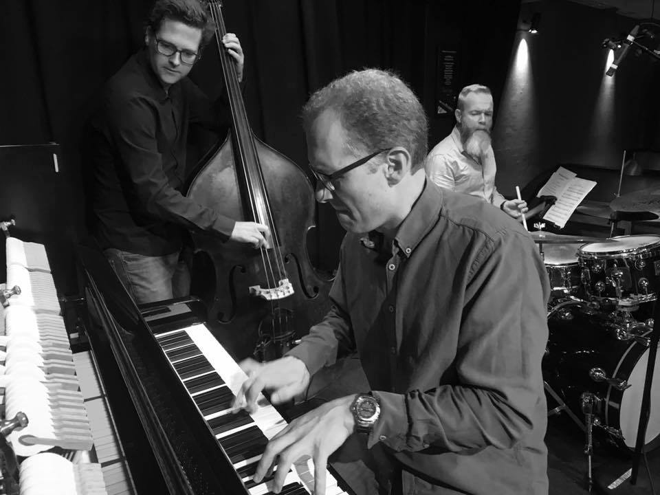 FredagsJAM - Jesper Hertz Trio
