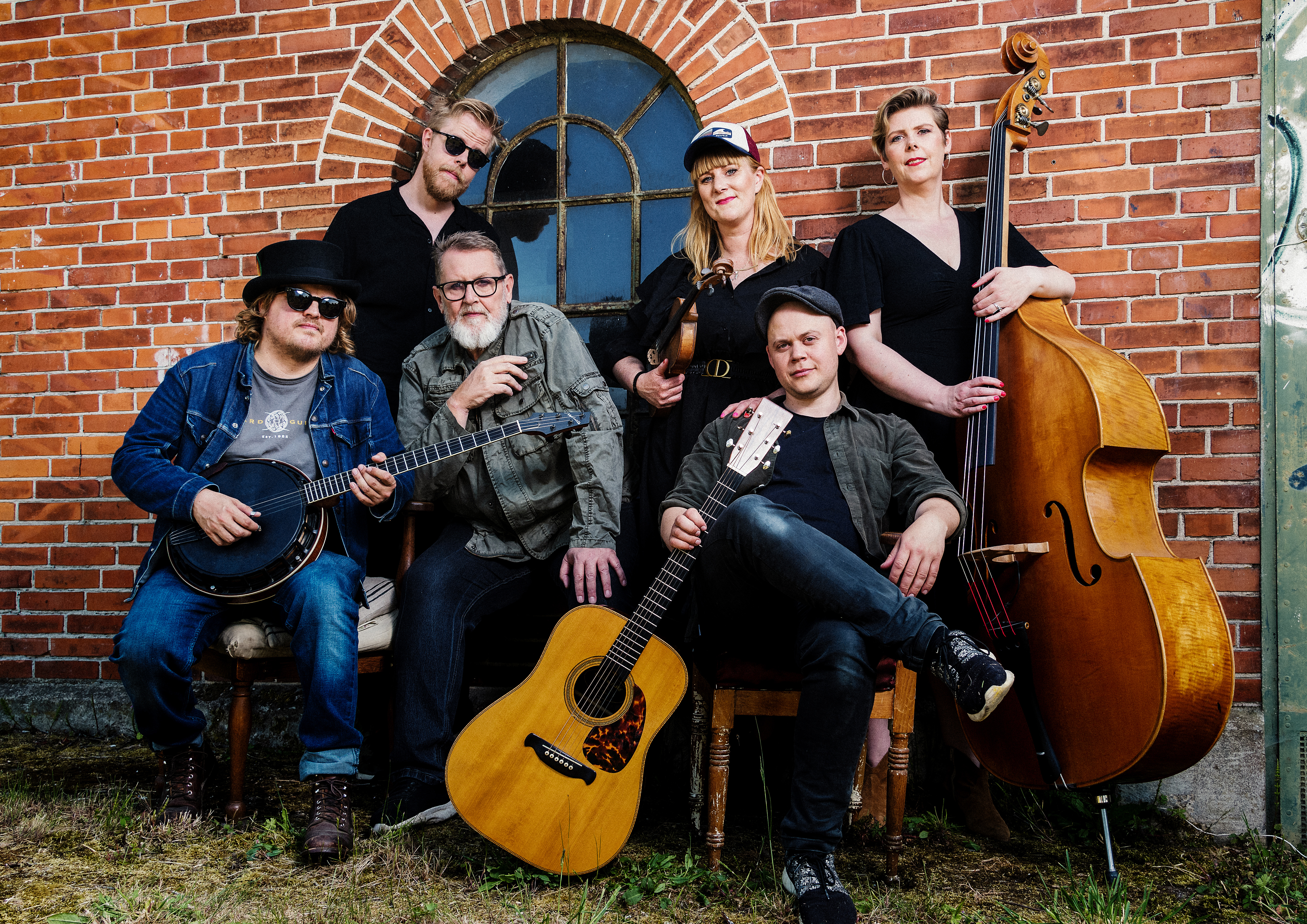 Alex Nyborg Madsen & A Circle Of Friends