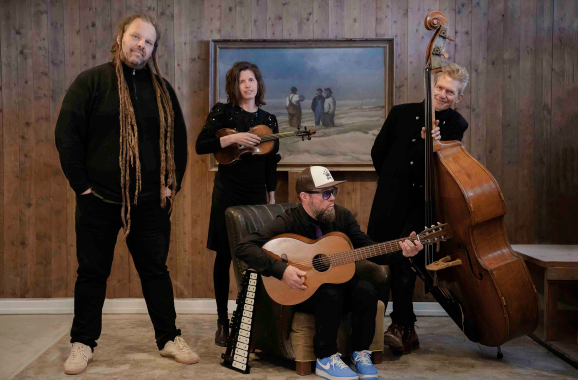 Mikael K & Landstrygerne