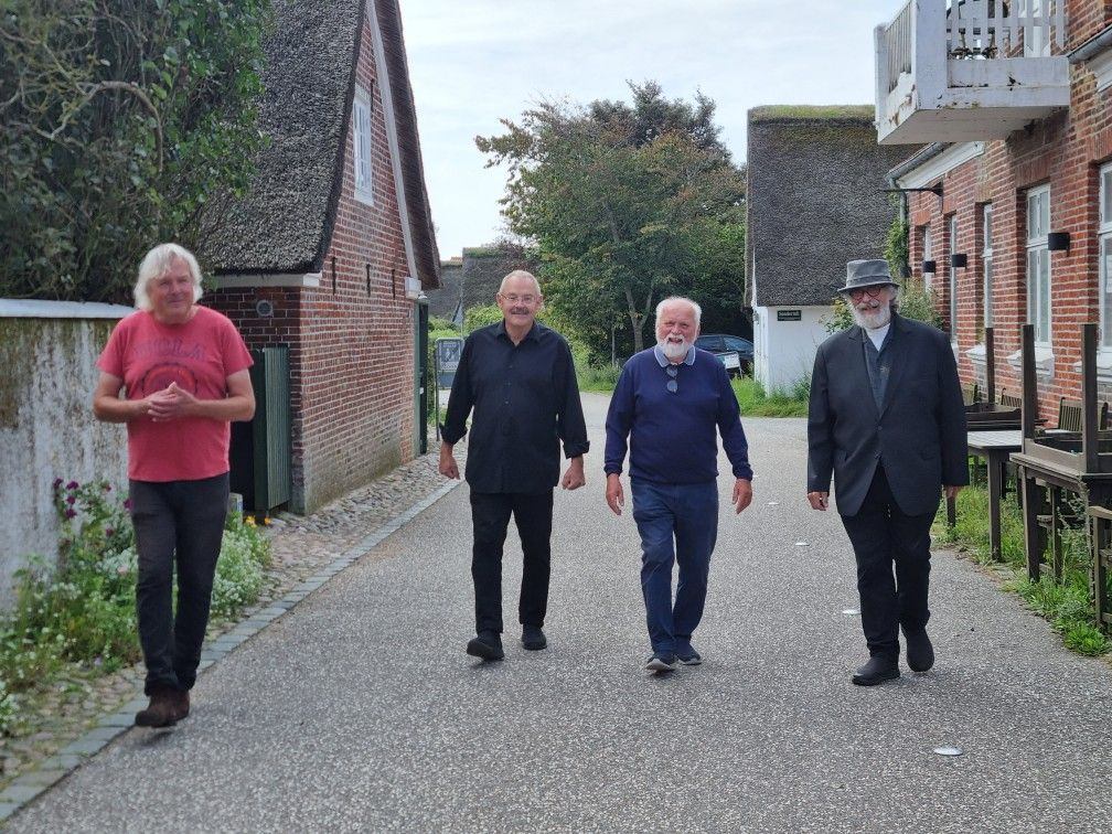 FredagsJAM - Local Friends feat. Finn Odderskov