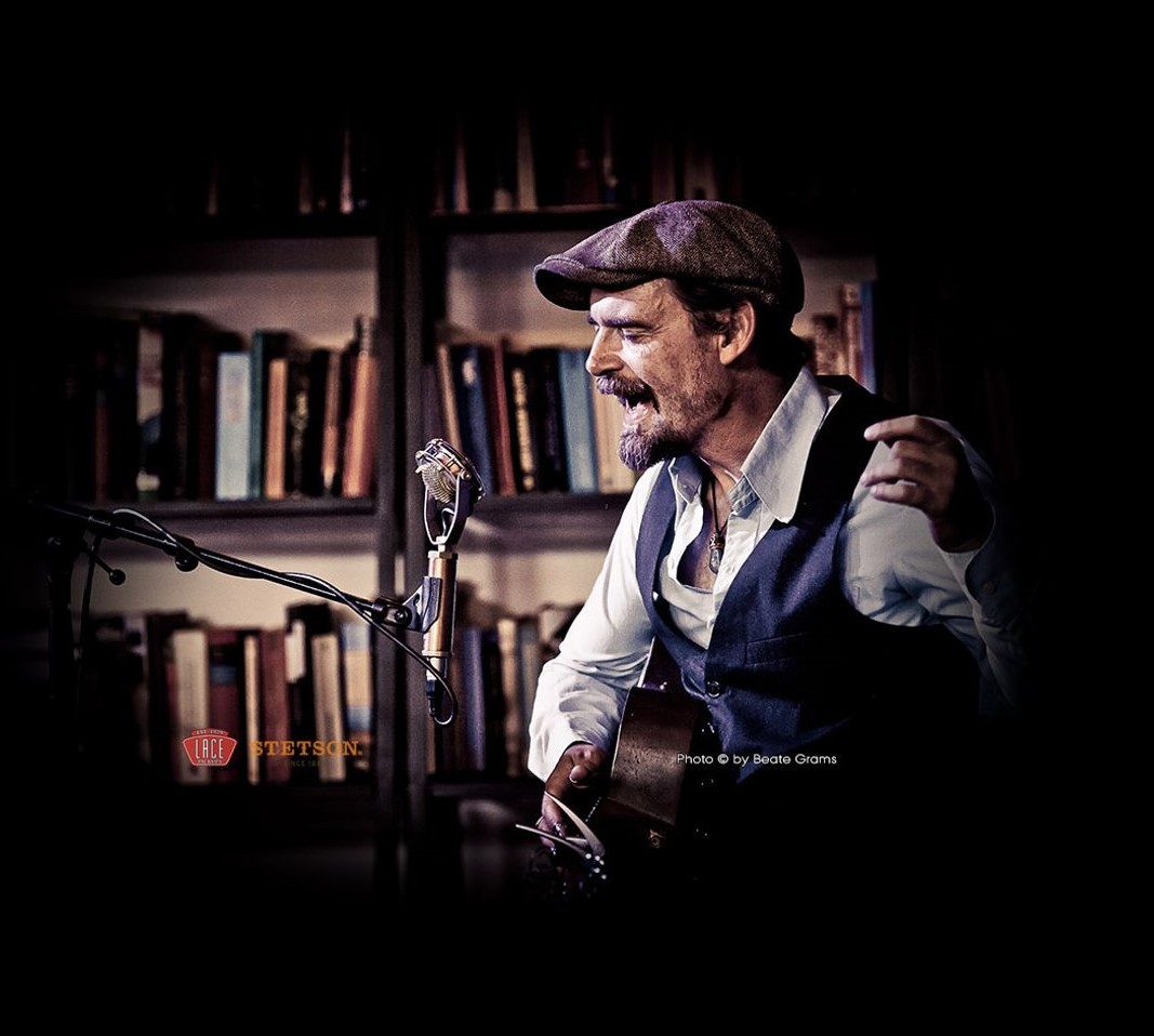 Café Blues Corner - Tim Lothar